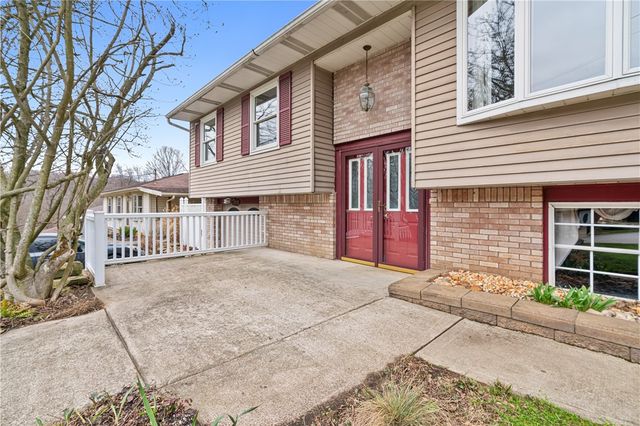 1302 Rankin Road, White Oak, PA 15131