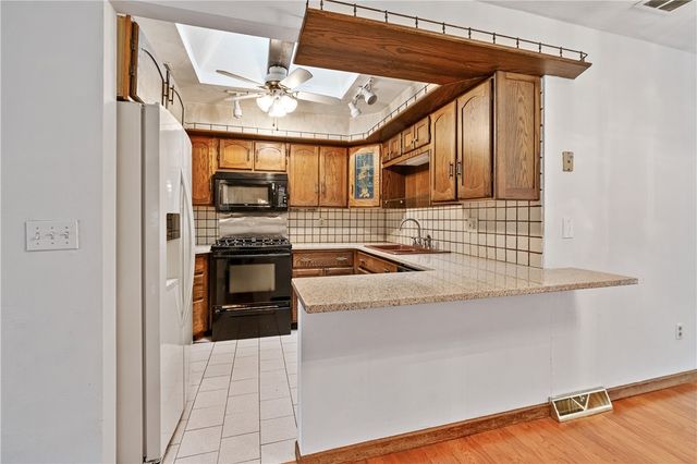 1302 Rankin Road, White Oak, PA 15131