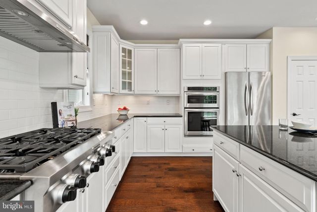 303 OLD LISETER RD, Newtown Square, PA 19073