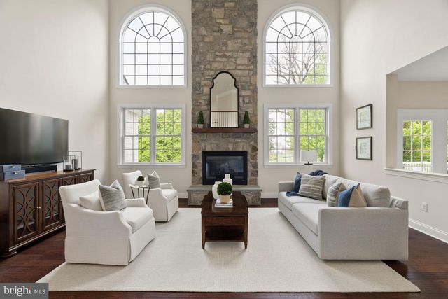 303 OLD LISETER RD, Newtown Square, PA 19073