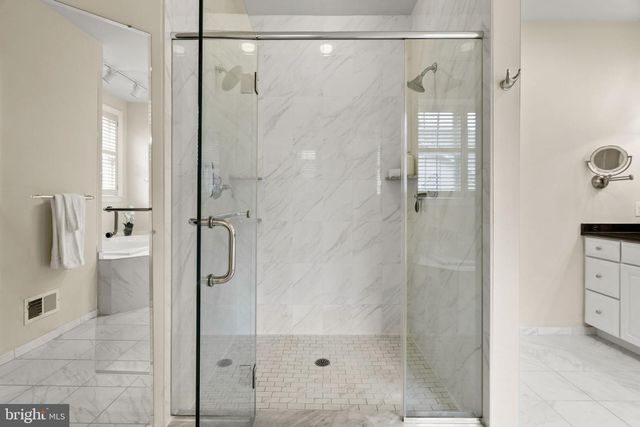 303 OLD LISETER RD, Newtown Square, PA 19073