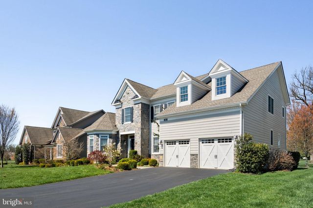 303 OLD LISETER RD, Newtown Square, PA 19073