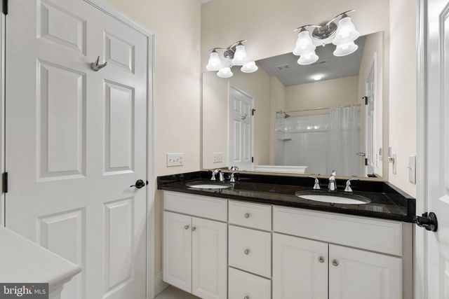 303 OLD LISETER RD, Newtown Square, PA 19073