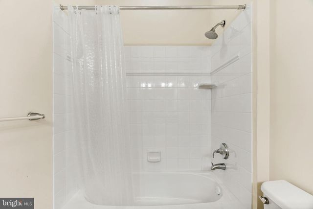 303 OLD LISETER RD, Newtown Square, PA 19073