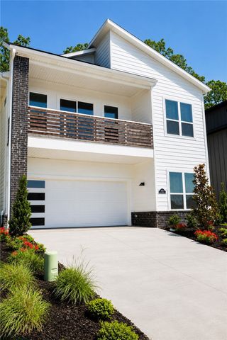 2934 N Old Wire Road, Fayetteville, AR 72703