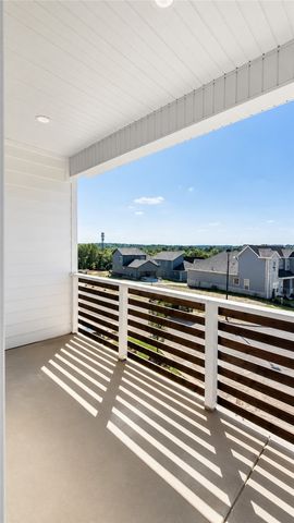 2934 N Old Wire Road, Fayetteville, AR 72703