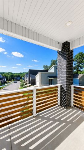 2934 N Old Wire Road, Fayetteville, AR 72703