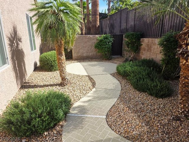 2237 Merrimack Valley Avenue, Henderson, NV 89044