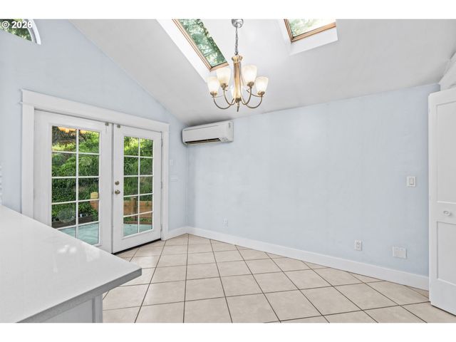 85061 TERRITORIAL Hwy, Eugene, OR 97402