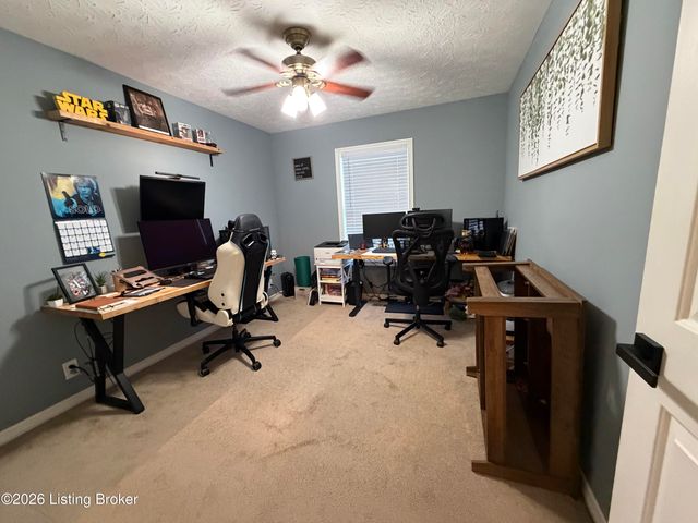 114 Fillmore Cir, Mt Washington, KY 40047