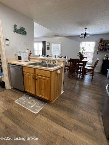 114 Fillmore Cir, Mt Washington, KY 40047