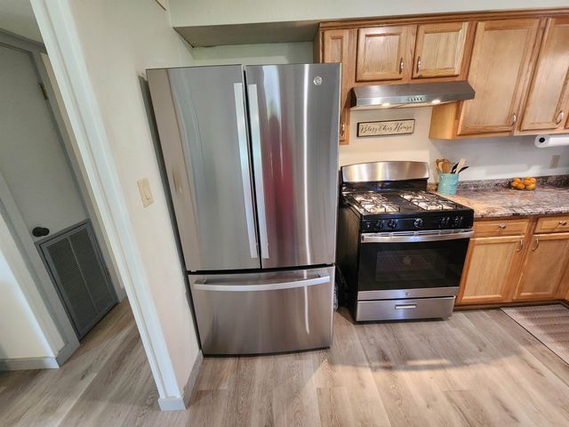 110 Peace Valley Road, Ash Flat, AR 72513