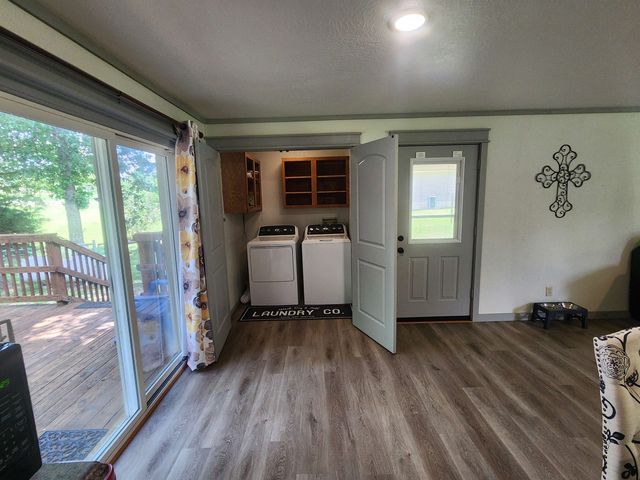 110 Peace Valley Road, Ash Flat, AR 72513