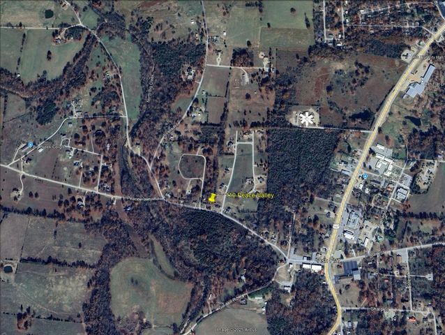 110 Peace Valley Road, Ash Flat, AR 72513