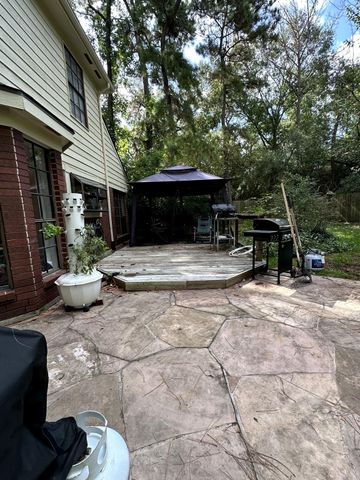 63 S Stony Bridge Circle, The Woodlands, TX 77381