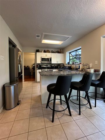 63 S Stony Bridge Circle, The Woodlands, TX 77381