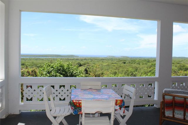 26 CASA COS, Vieques, PR 00765