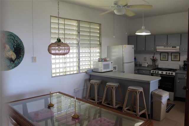 26 CASA COS, Vieques, PR 00765