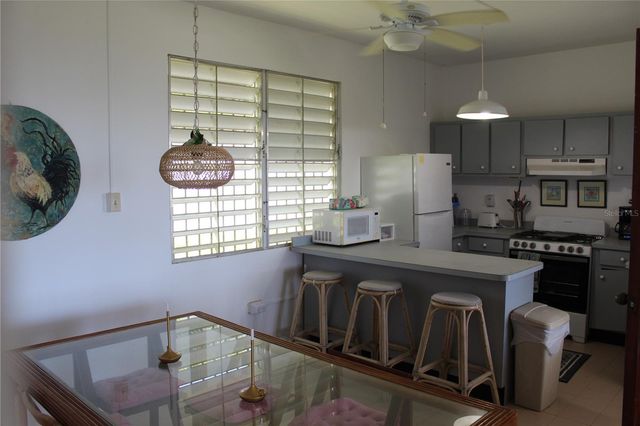 26 CASA COS, Vieques, PR 00765