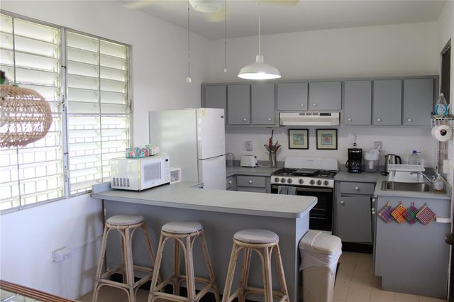 26 CASA COS, Vieques, PR 00765