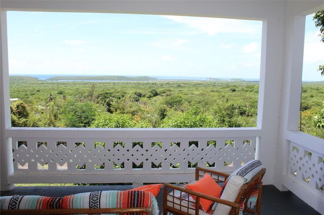 26 CASA COS, Vieques, PR 00765