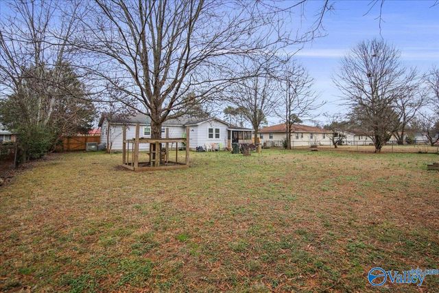 305 Beard Street, Decatur, AL 35601