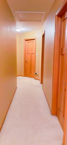 10409 Adler Cove, St. John, IN 46373