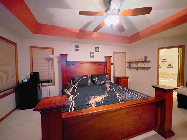 10409 Adler Cove, St. John, IN 46373