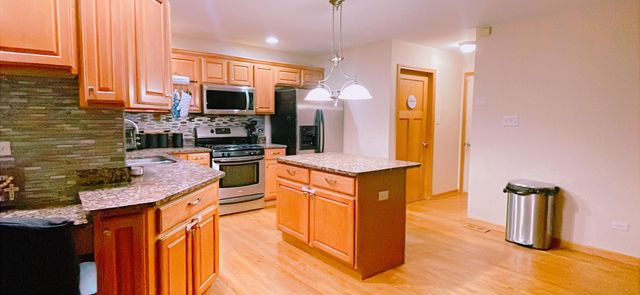 10409 Adler Cove, St. John, IN 46373