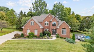 103 Fallen Court, Frankfort, KY 40601