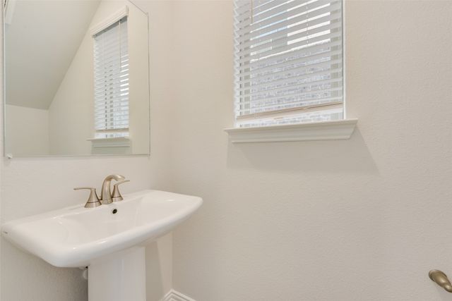 1128 Redcoat Drive, Forney, TX 75126