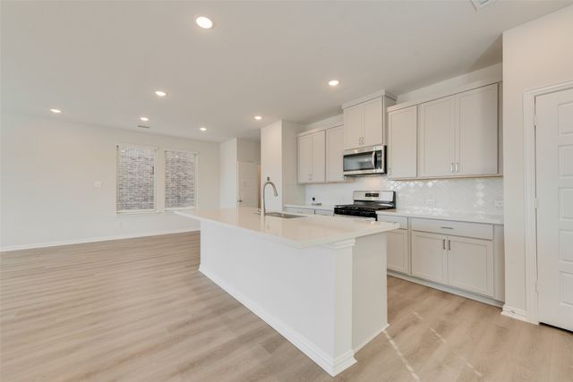 1128 Redcoat Drive, Forney, TX 75126