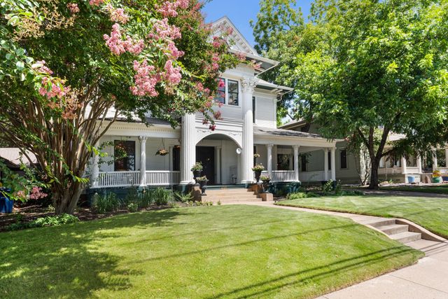 4125 Junius Street, Dallas, TX 75246