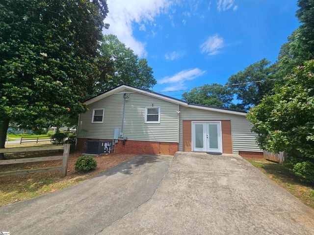 505 East A Avenue, Easley, SC 29640