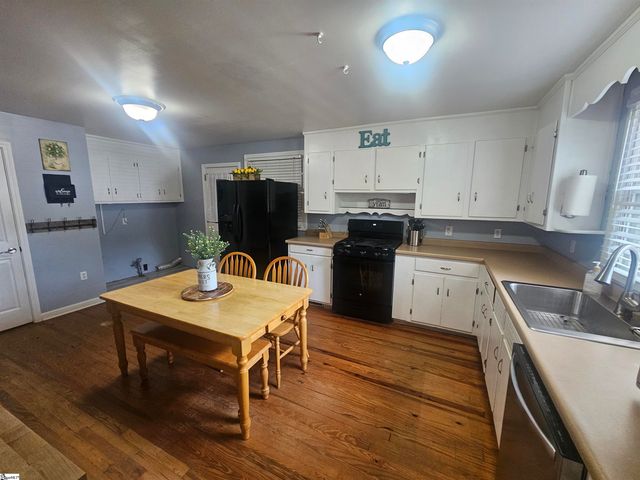 505 East A Avenue, Easley, SC 29640