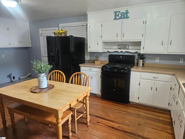 505 East A Avenue, Easley, SC 29640