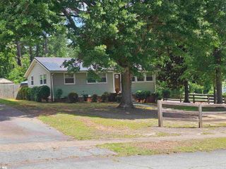 505 East A Avenue, Easley, SC 29640