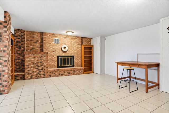 5431 Hilltop Avenue N, Lake Elmo, MN 55042