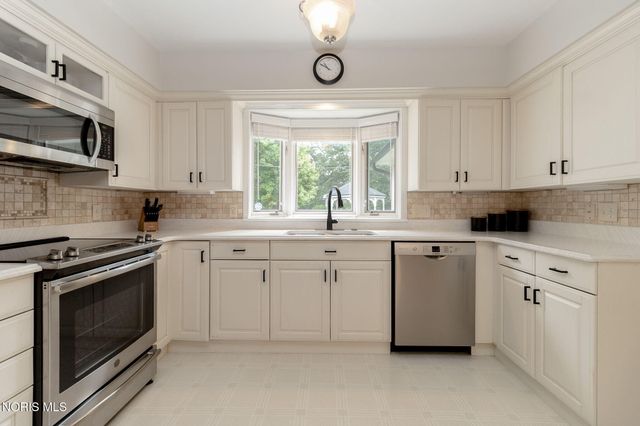 4104 Lancelot Road, Toledo, OH 43623