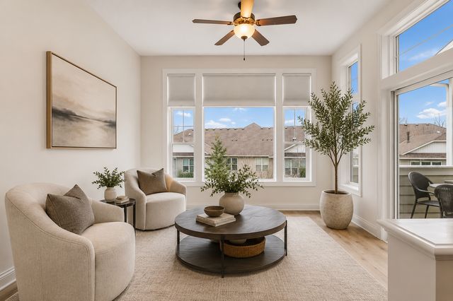 8736 Lake Riley Drive, Chanhassen, MN 55317