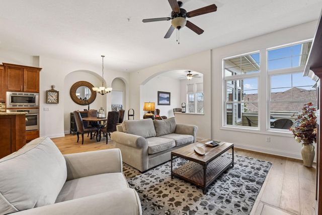 8736 Lake Riley Drive, Chanhassen, MN 55317