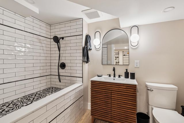 2564 Sherwood Road, Columbus, OH 43209