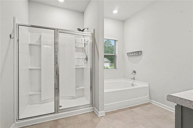 3858 Sweet Iris Circle, Loganville, GA 30052