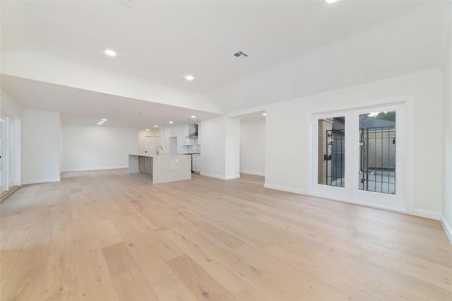 15651 Whitewater Lane, Houston, TX 77079