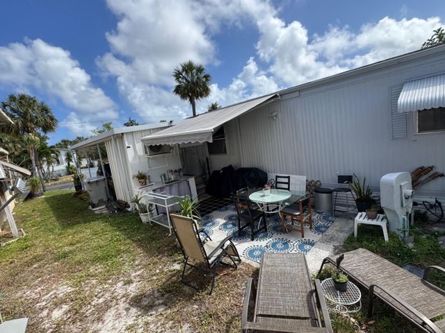 128 Havenwood Drive, Pompano Beach, FL 33064