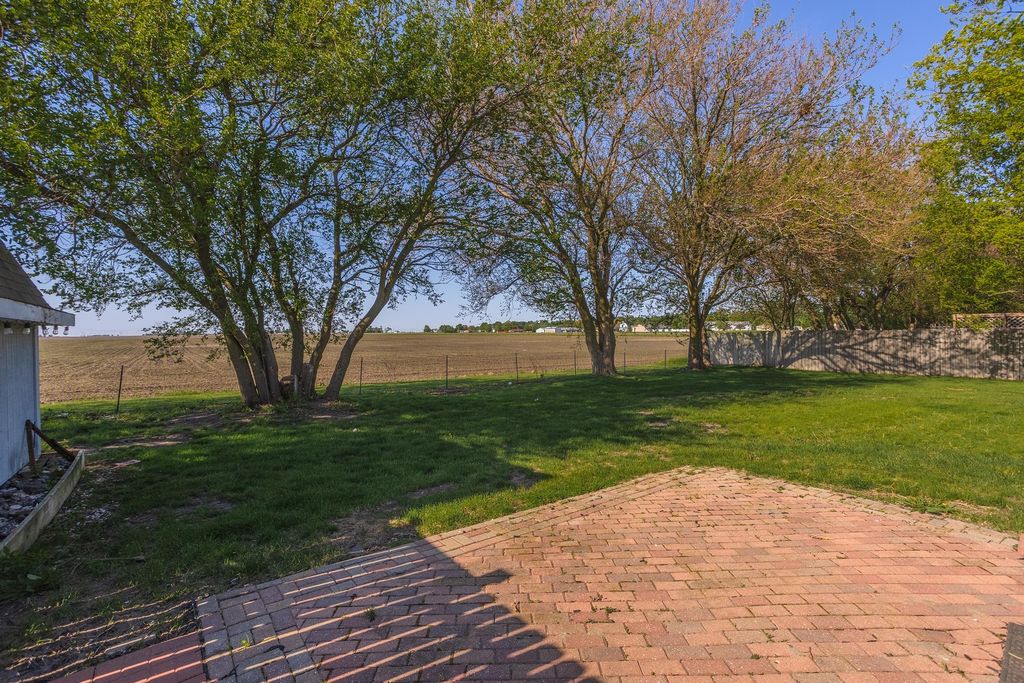 Image 38 of property listing at 507 Lloyd Drive, Dwight, IL 60420