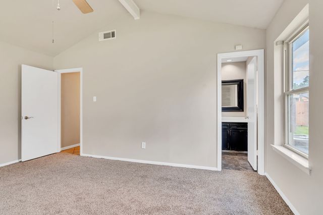 5501 Wood View Street, North Richland Hills, TX 76180