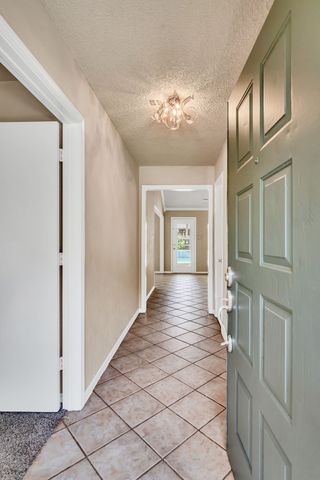 5501 Wood View Street, North Richland Hills, TX 76180