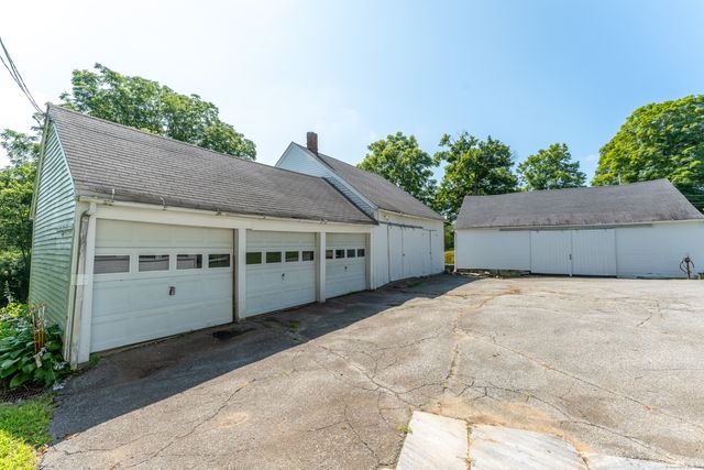 393 North Canterbury Road, Canterbury, CT 06331