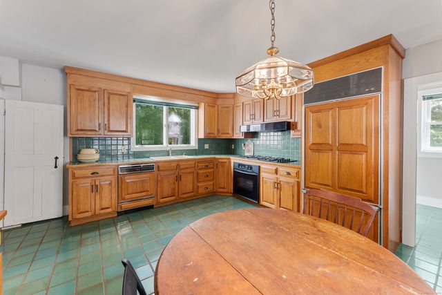 393 North Canterbury Road, Canterbury, CT 06331